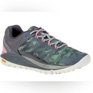 MERRELL WOMEN’S ANTORA 2 REFLECTIVE RECYCLED RUNNING SHOE BRINDLE NWT Size 8.5